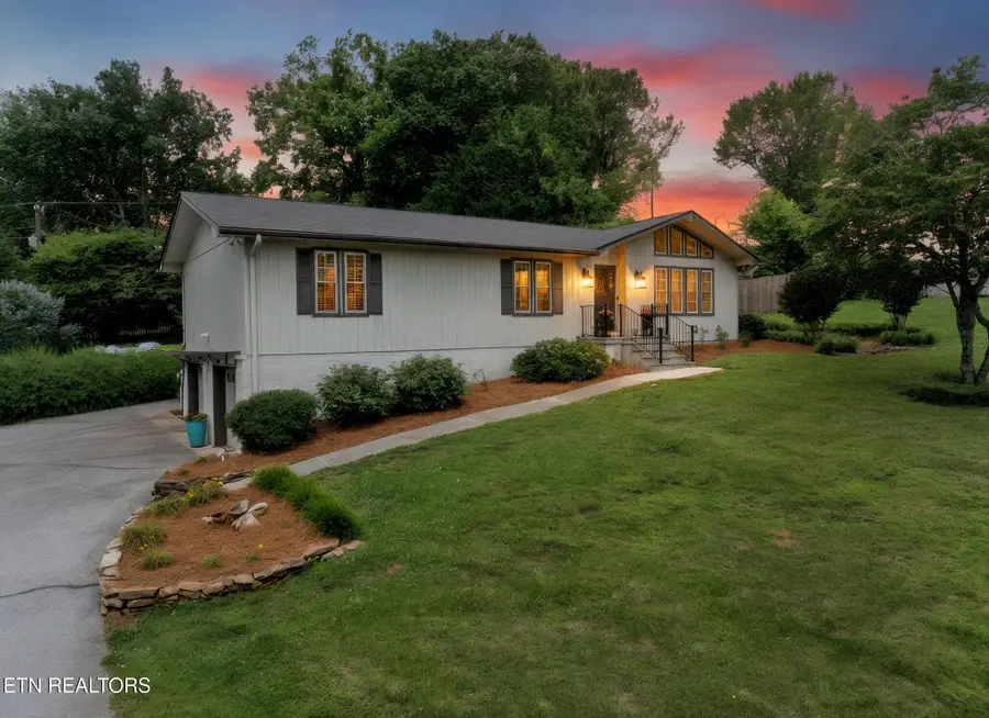 1229 Southbreeze Circle, Knoxville, TN 37919 - #2