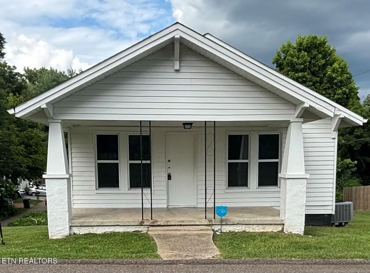 124 Pickering St, Knoxville, TN 37914 - #1