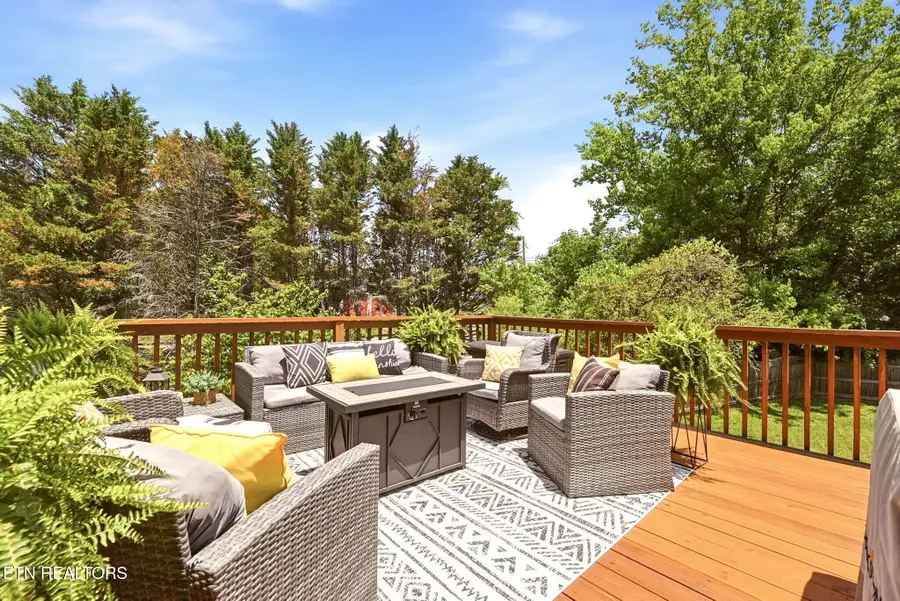 2040 Saint Gregorys Court, Knoxville, TN 37931 - #2