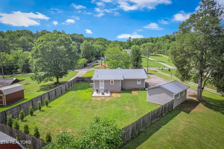 546 Pine Ridge Rd, Clinton, TN 37716 - #2