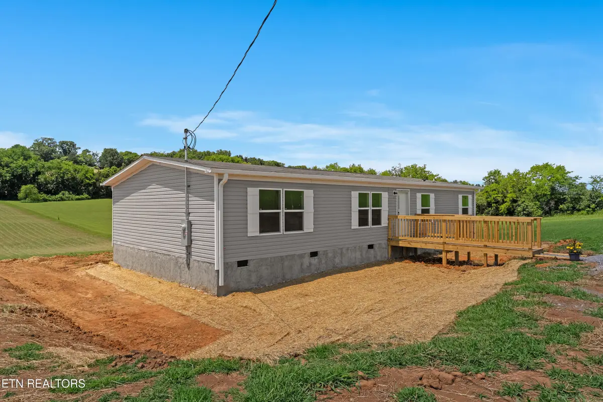 281 Thompson Rd, Madisonville, TN 37354 - #1