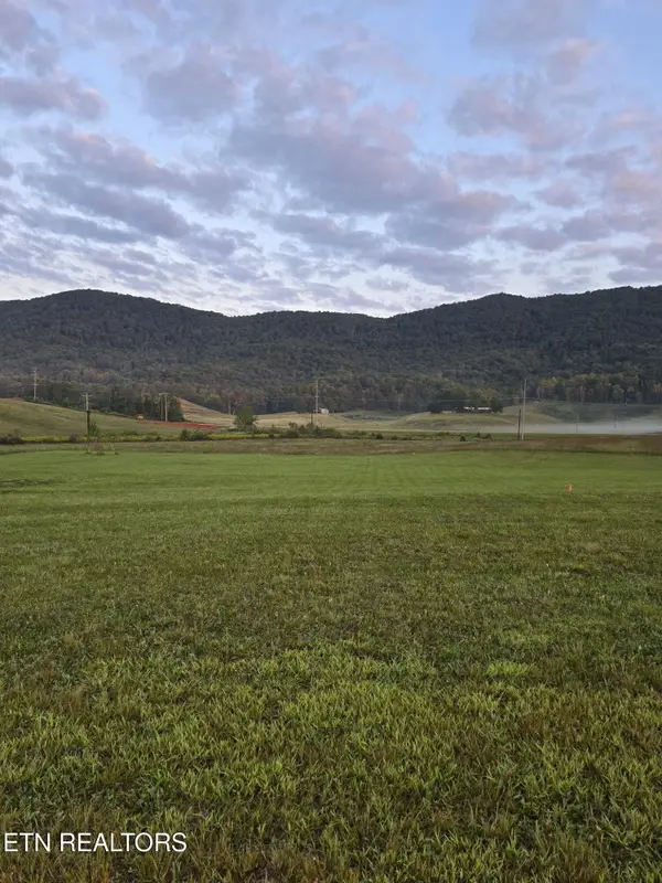 6165 Highway 63, Speedwell, TN 37870