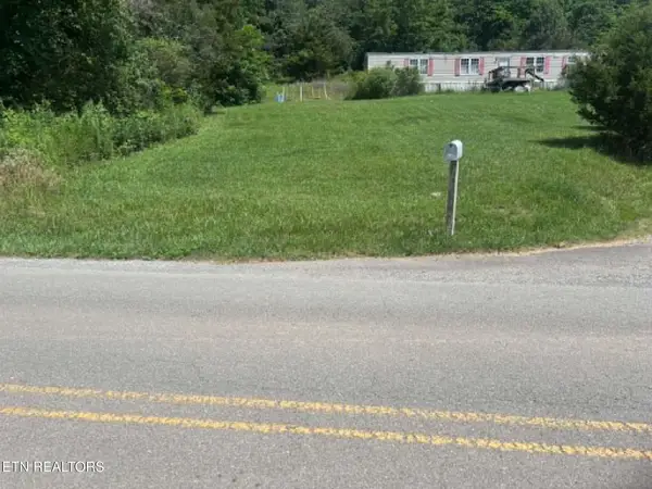 Lone Mountain Rd, New Tazewell, TN 37825
