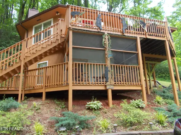 1157 Villa Lane Lane, Gatlinburg, TN 37738