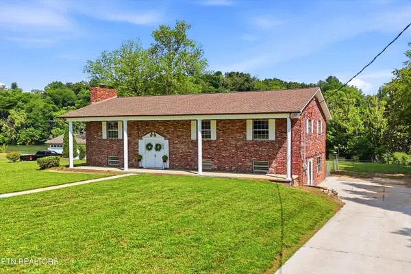 1809 River Shores Drive, Knoxville, TN 37914