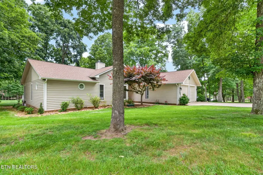 220 Catoosa Blvd, Crossville, TN 38558 - #3