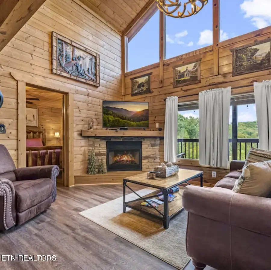 4059 Boogertown Rd, Sevierville, TN 37876 - #3