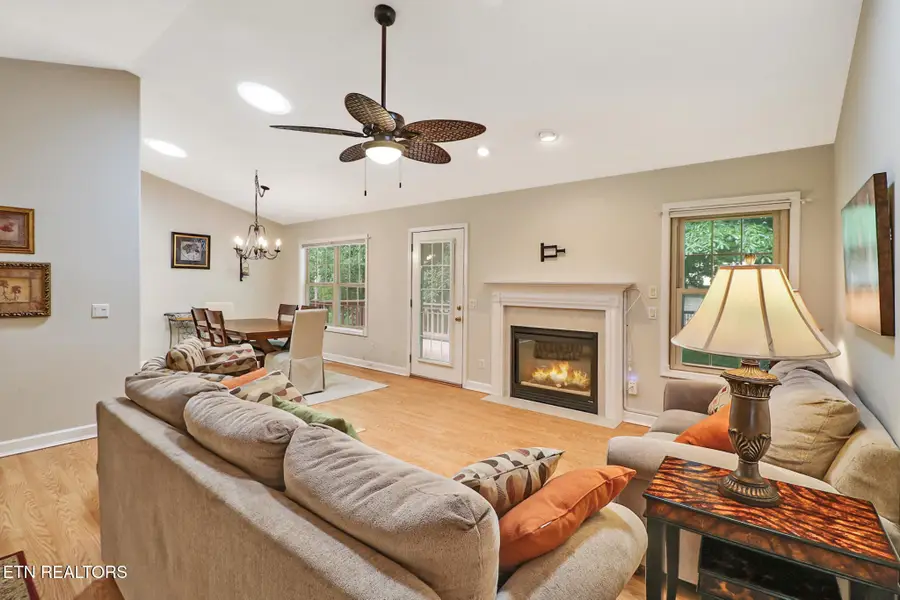 182 Berkshire Loop, Fairfield Glade, TN 38558 - #2
