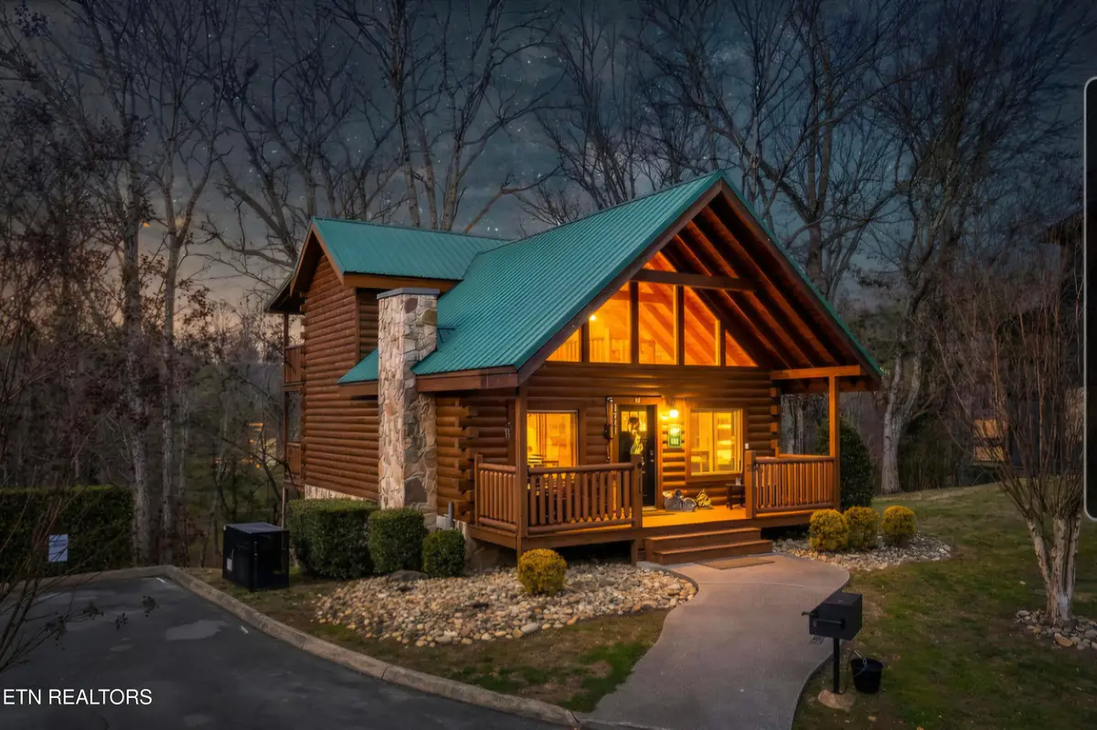 1644 Little Cabin Loop, Sevierville, TN 37862 - #1