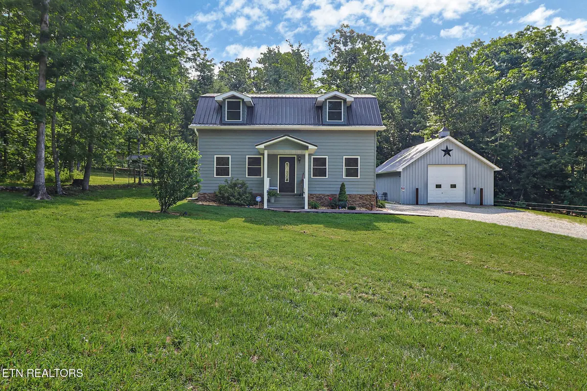 213 Crouch Branch Lane, Allardt, TN 38504 - #1