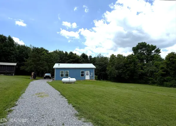 1910 Seaton Rd, Greeneville, TN 37743