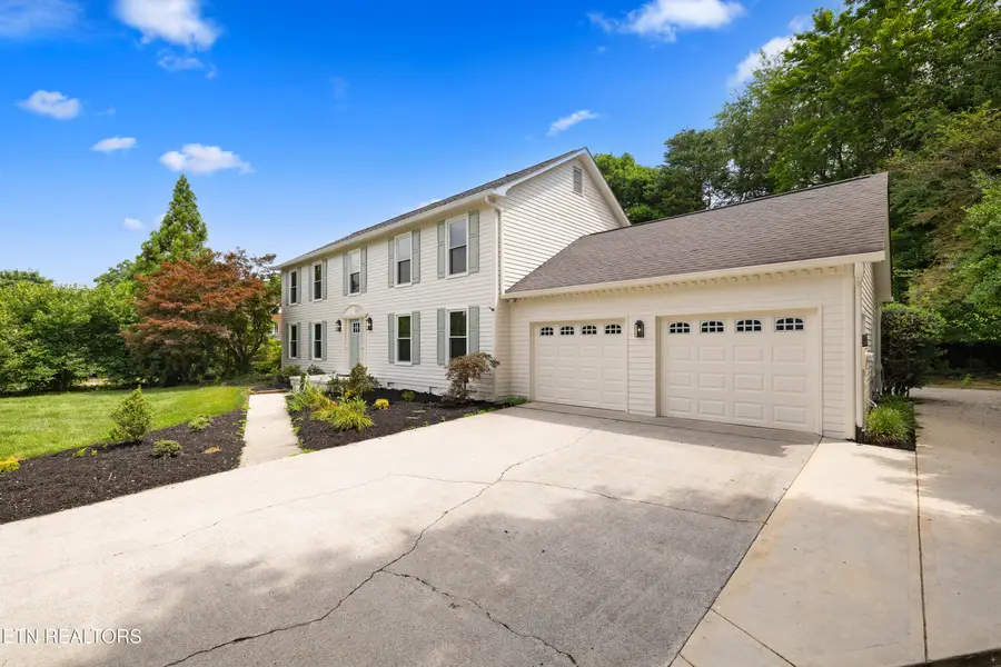 728 Woodchase Drive, Knoxville, TN 37934 - #2