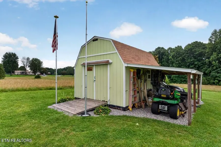 175 Humphrey Rd, Walling, TN 38587 - #3