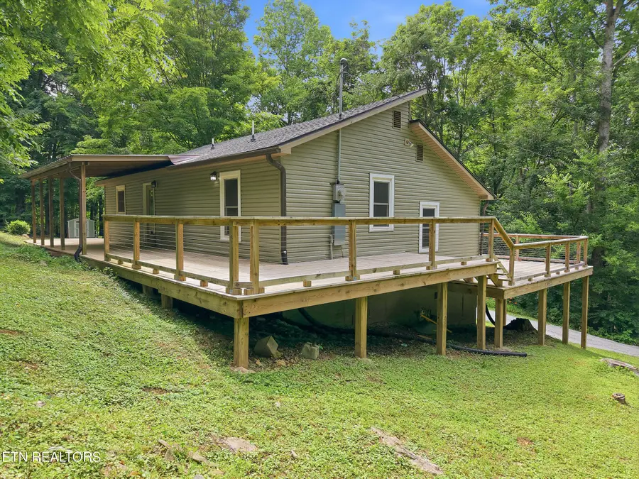 220 Easterly Circle, Rocky Top, TN 37769 - #3