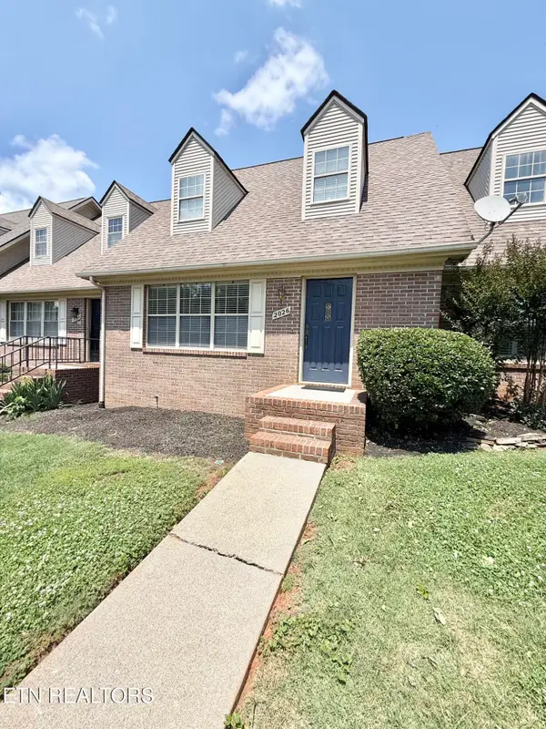 2026 Cochran Place, Maryville, TN 37803