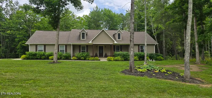1149 Toomey Falls Rd, Oneida, TN 37841 - #2