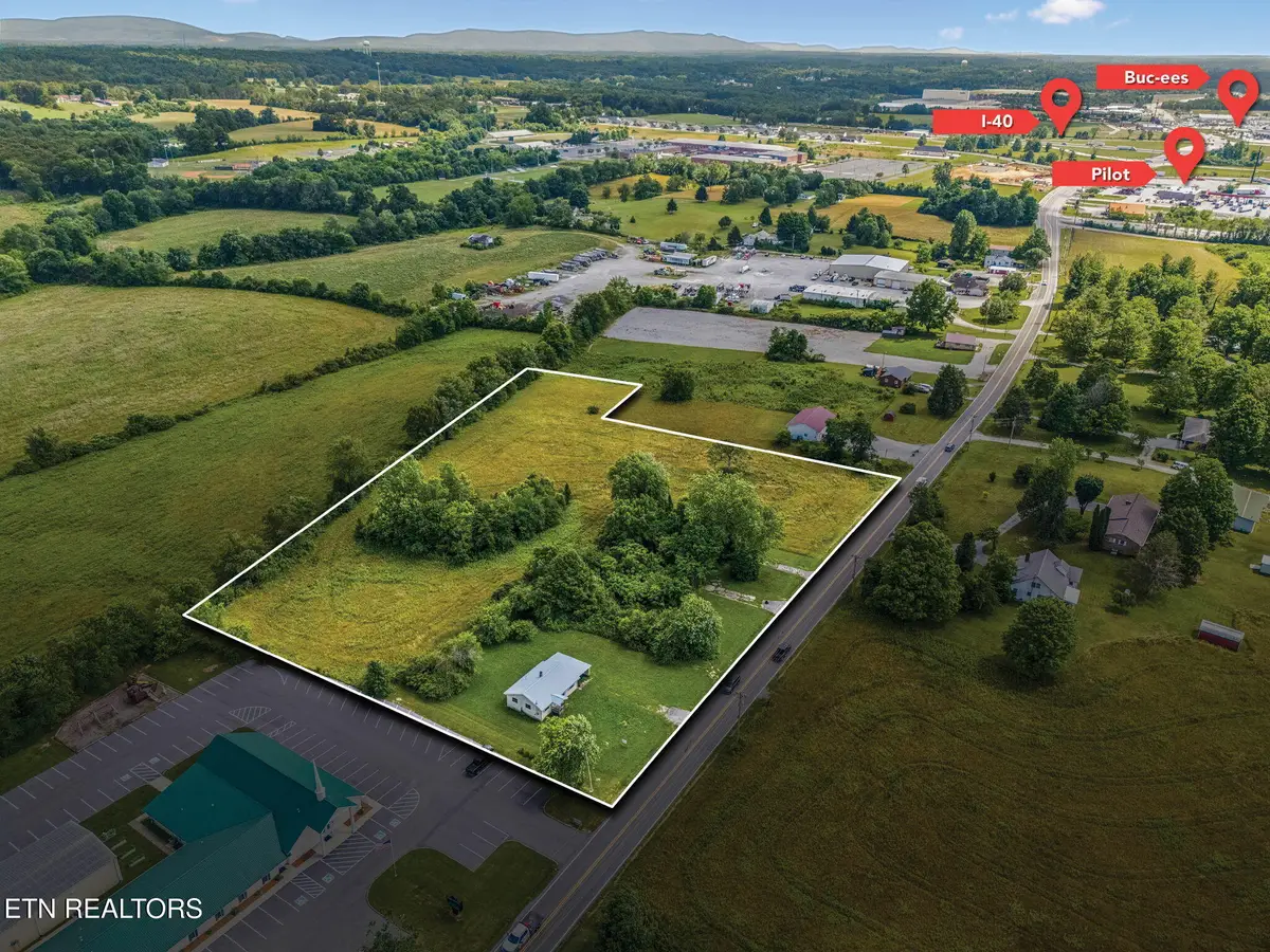 2988 Genesis Rd, Crossville, TN 38571 - #1