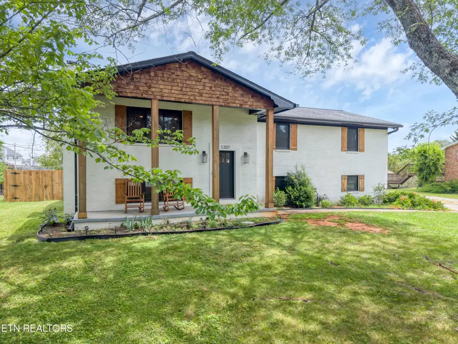 1207 Lenore Lane, Maryville, TN 37804 - #3