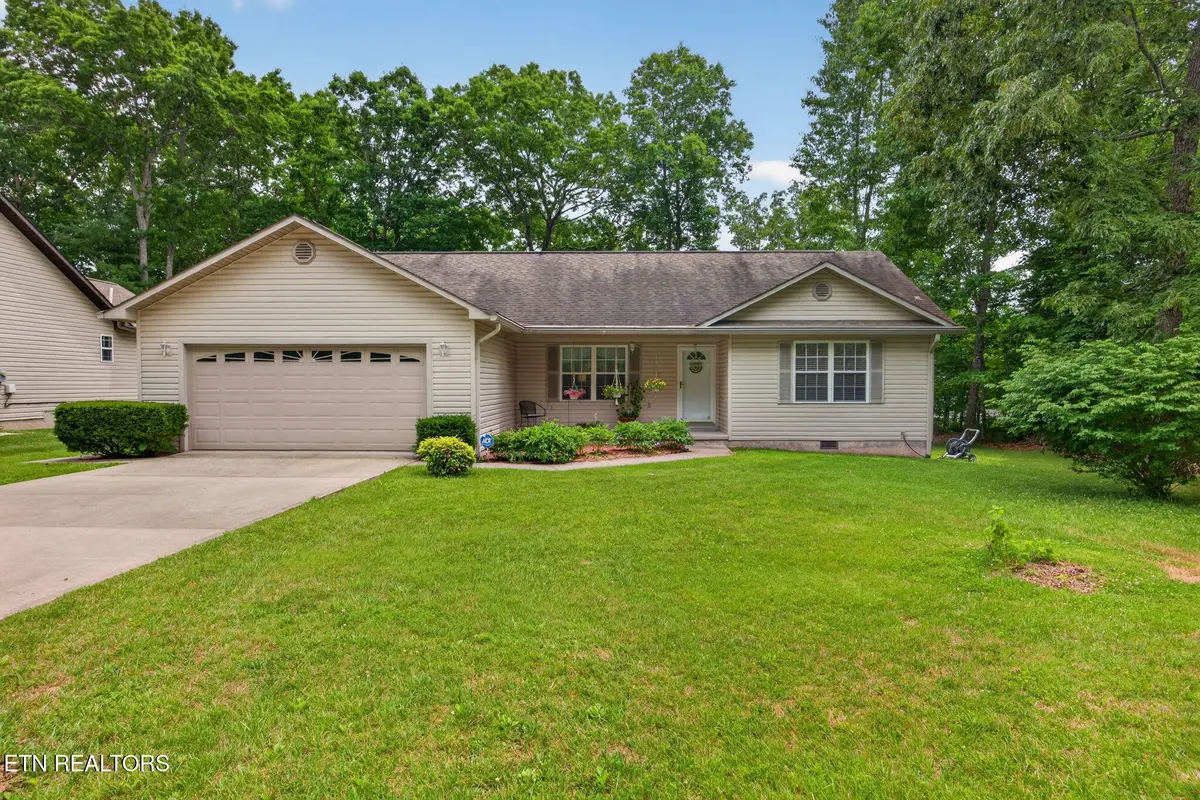 4024 Chica Rd, Crossville, TN 38572 - #1