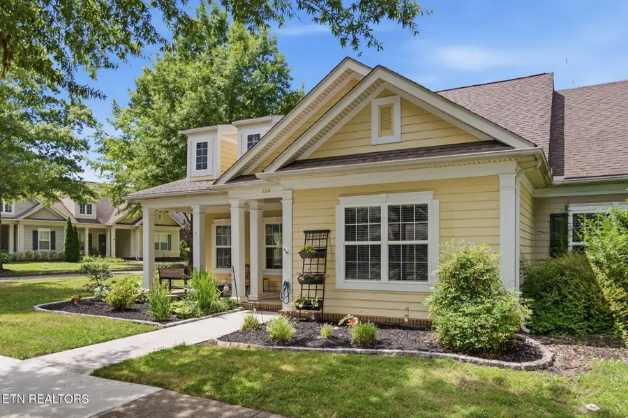 120 Fortenberry St, Oak Ridge, TN 37830 - #2