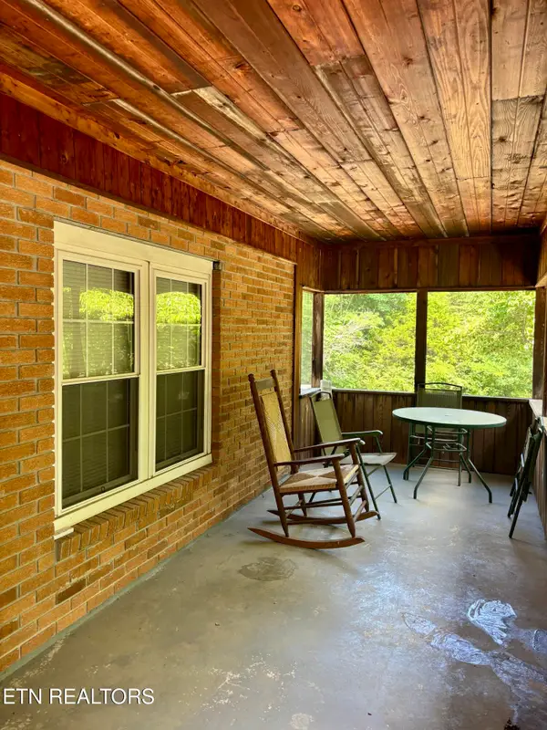 194 Woody Lane, Kingston, TN 37763