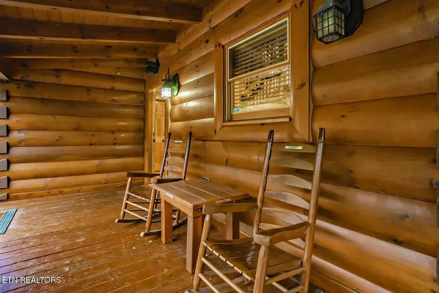 1928 Bear Creek Falls Way, Sevierville, TN 37862 - #2