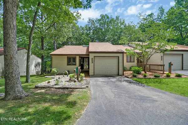 383 Lake Catherine Court, Crossville, TN 38558