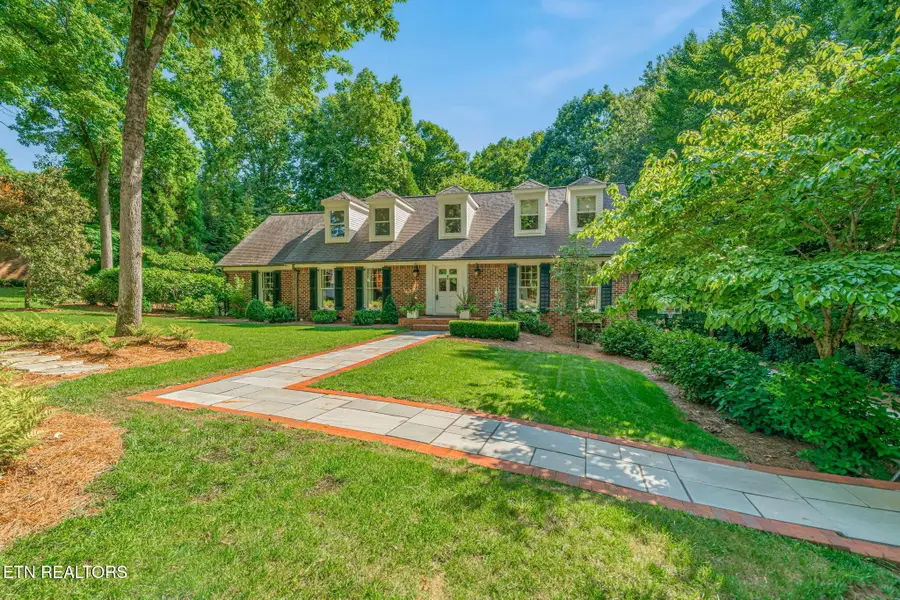 5304 Hickory Hollow Rd, Knoxville, TN 37919 - #2