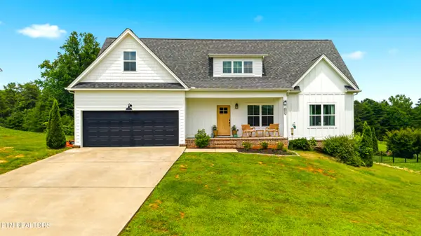 661 Riddle Rd, Dayton, TN 37321