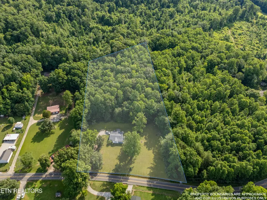 471 Mossy Grove Rd, Harriman, TN 37748 - #2