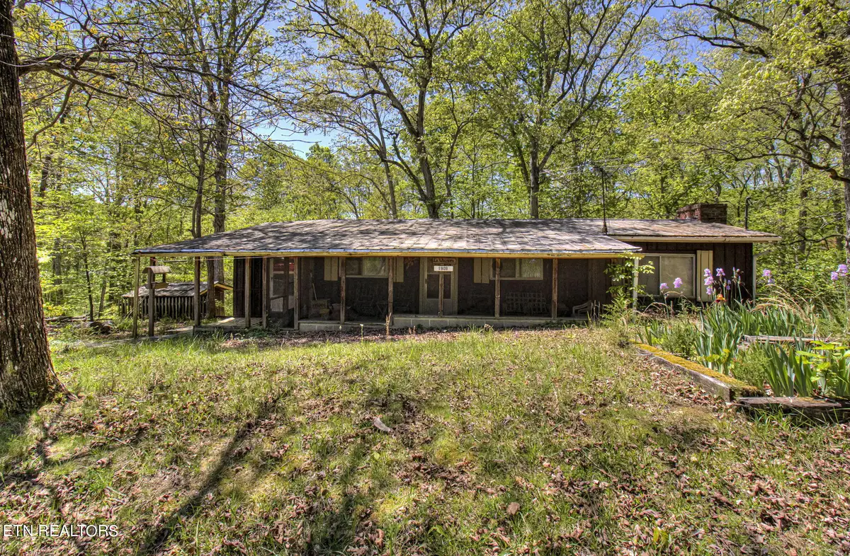 1909 Cheyene Tr, Dandridge, TN 37725 - #1