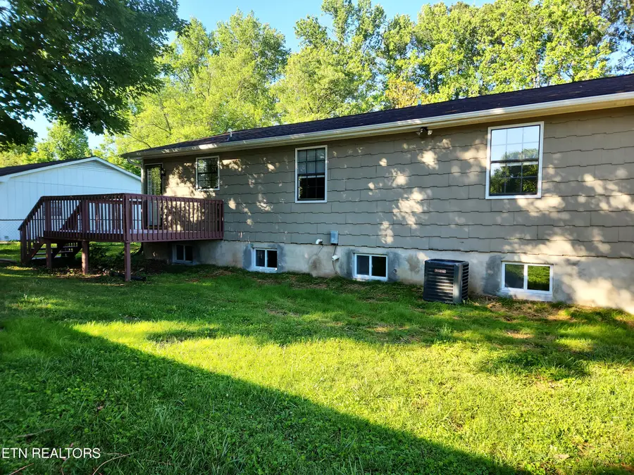 5908 Moore Rd, Knoxville, TN 37920 - #3