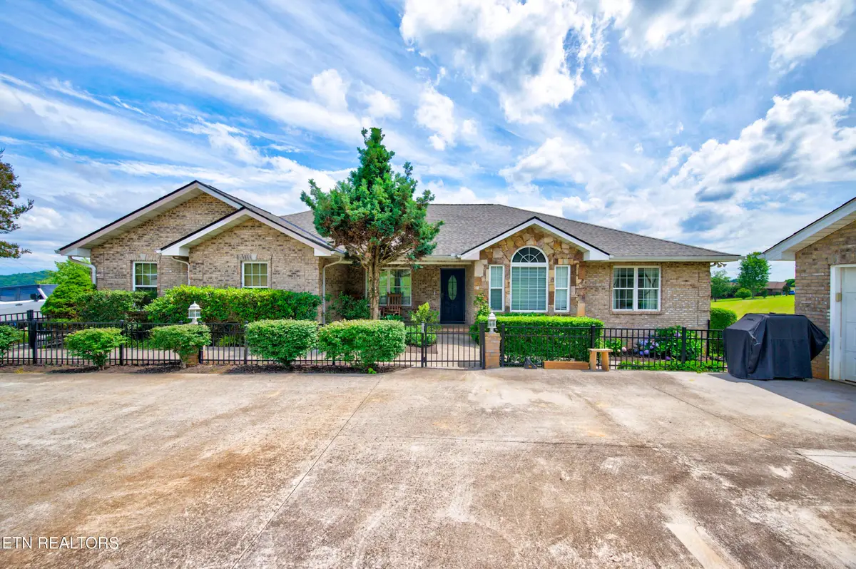 1339 Jim Fain Rd, Sevierville, TN 37876 - #1