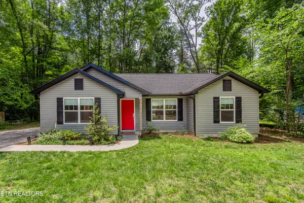 10426 Rather Rd, Knoxville, TN 37931