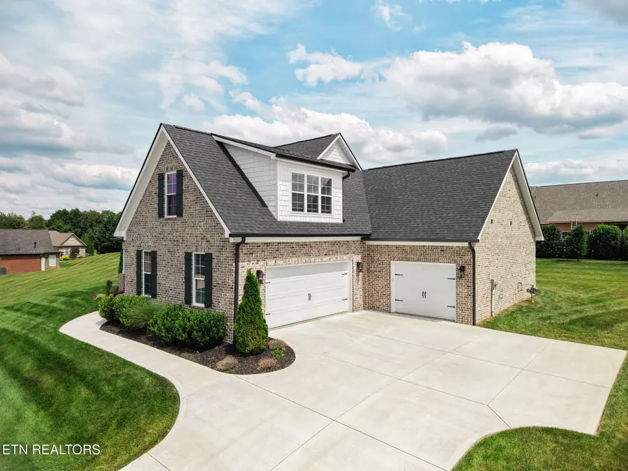 3818 Thornapple Drive, Knoxville, TN 37938 - #3