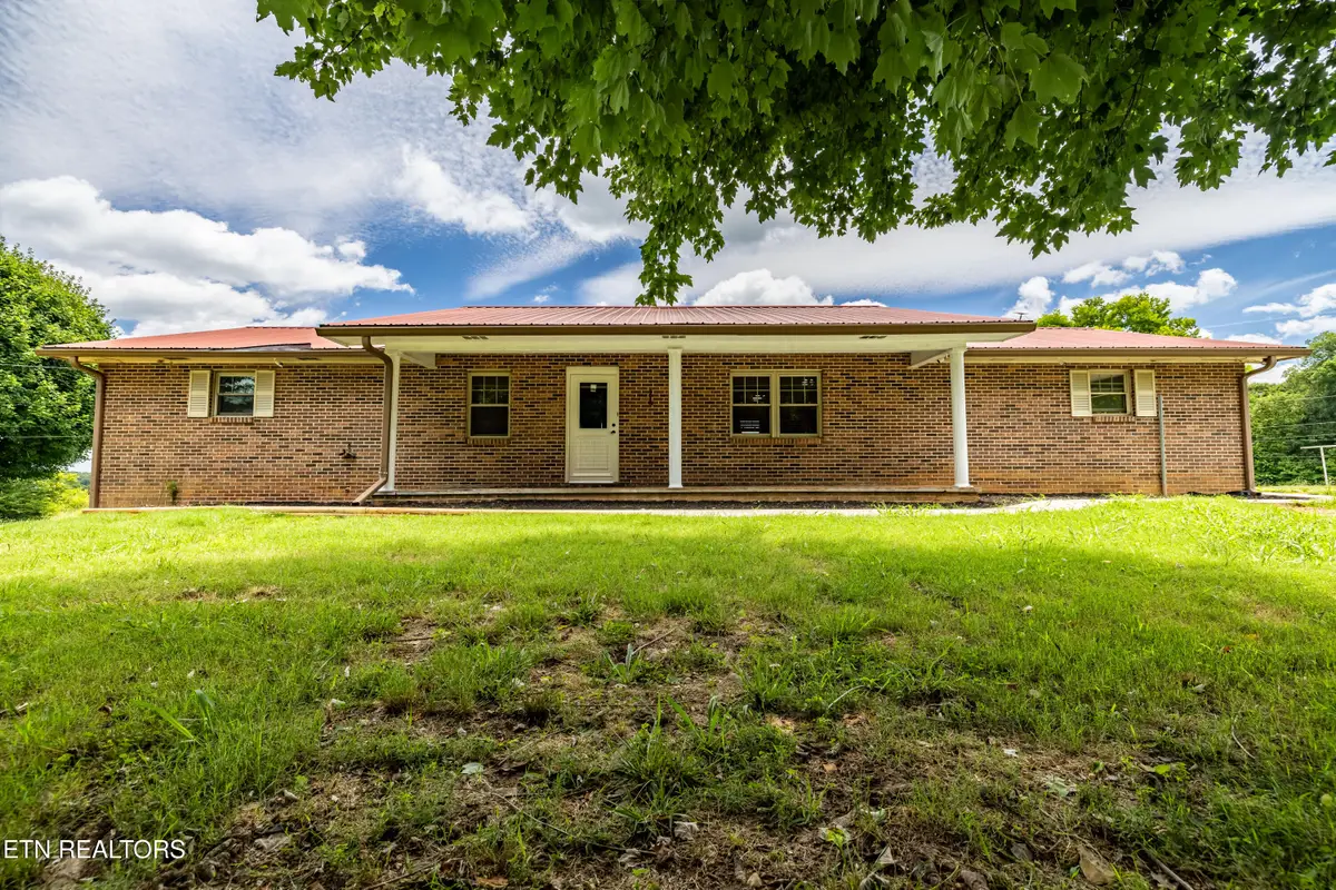 8055 Steekee Creek Rd, Loudon, TN 37774 - #1