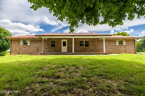 8055 Steekee Creek Rd, Loudon, TN 37774