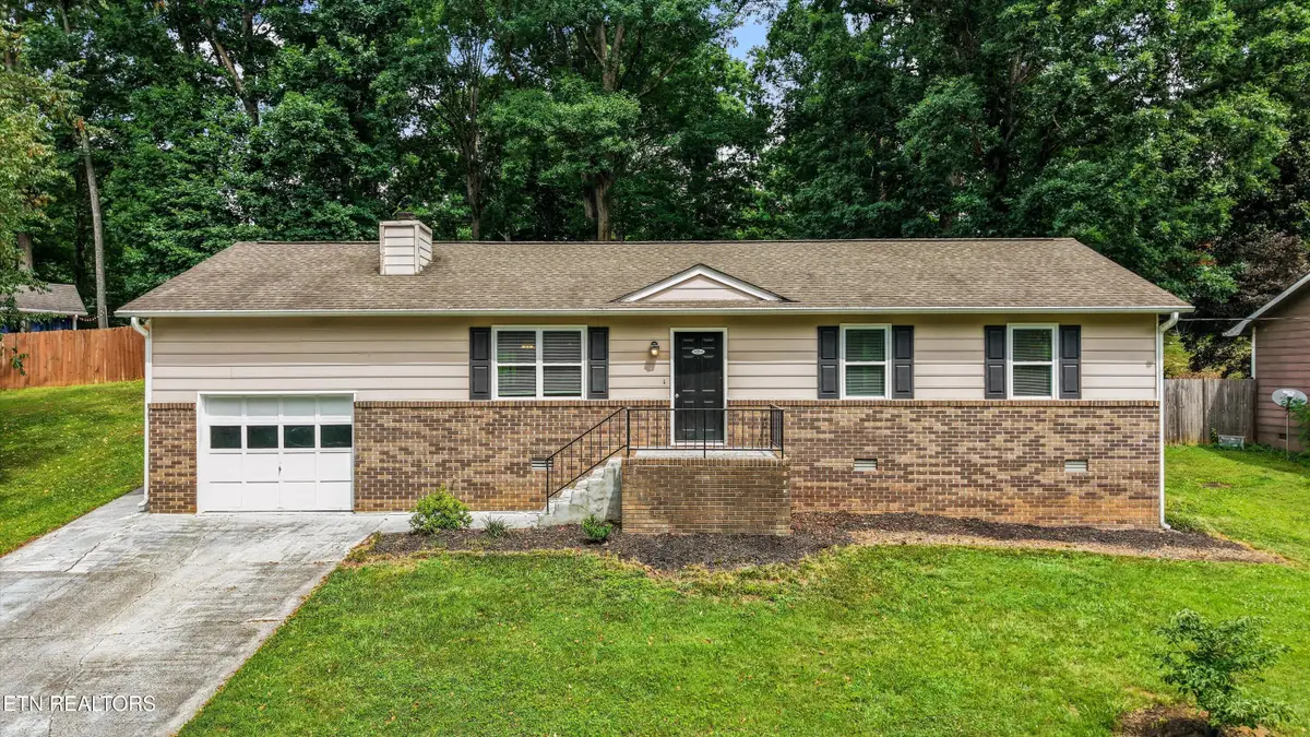 10725 Bell Valley Drive, Knoxville, TN 37934 - #1