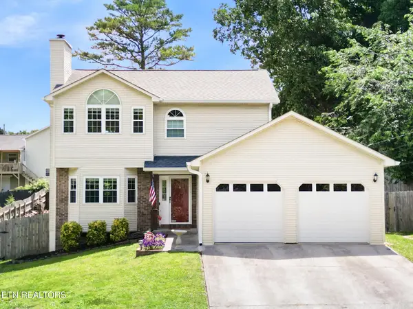 1222 Reston Court, Knoxville, TN 37923
