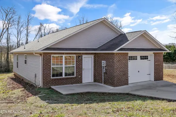 1702 Watauga St, Sevierville, TN 37876
