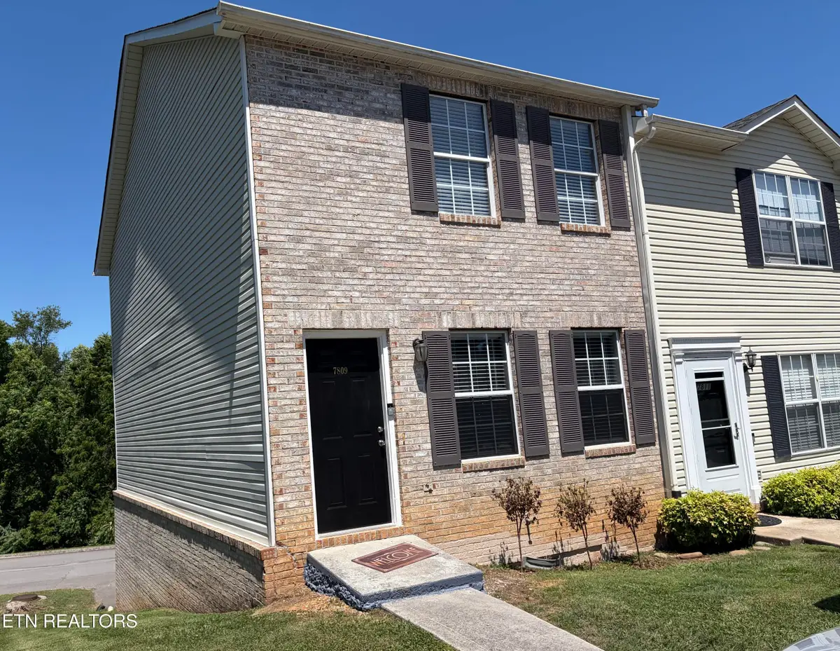 7809 Stone Garden Way, Powell, TN 37849 - #1