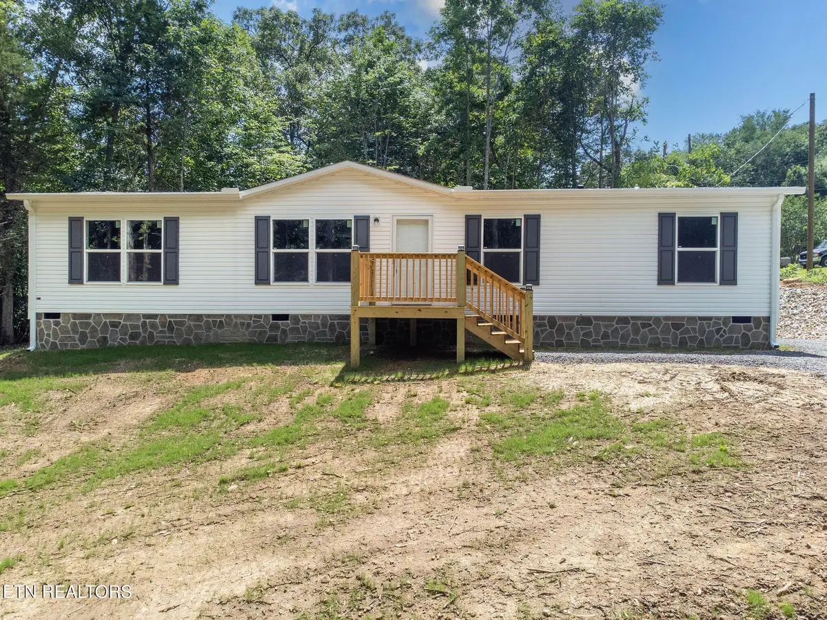 135 Pinecrest Drive, Loudon, TN 37774 - #1