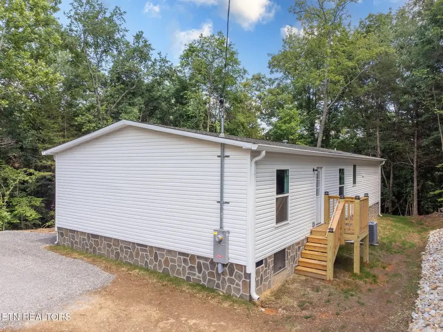 135 Pinecrest Drive, Loudon, TN 37774 - #2