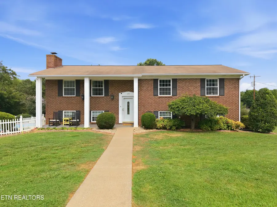 135 Colonial Circle, Seymour, TN 37865 - #2