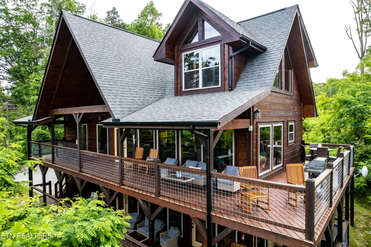 1219 Hemlock Drive, Gatlinburg, TN 37738 - #1