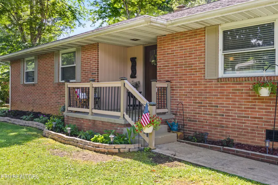 307 Brannon Drive, Maryville, TN 37803 - #2