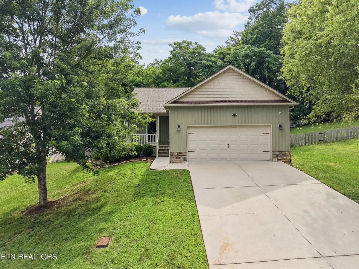 624 Coronado Crest Rd, Maryville, TN 37804 - #1