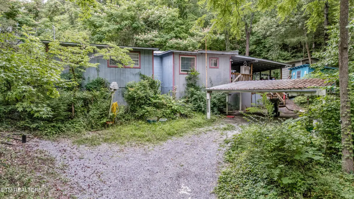2531 Ridge Rd, Pigeon Forge, TN 37863 - #1