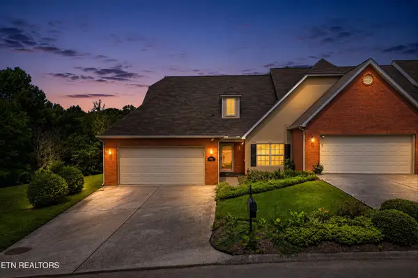 6000 Round Hill Lane, Knoxville, TN 37912