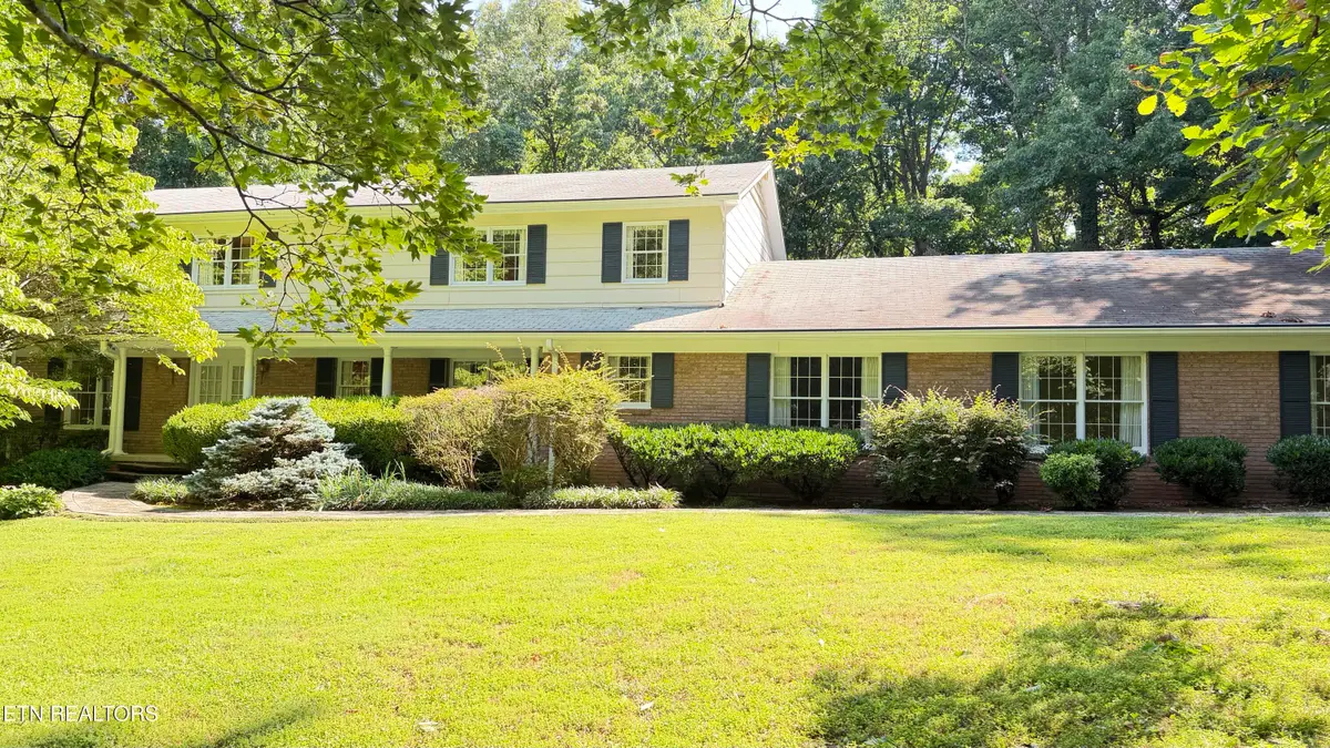 1307 Snowdon Drive, Knoxville, TN 37912 - #1